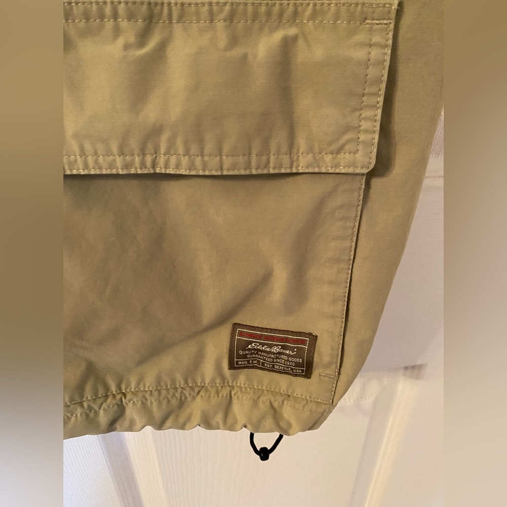 Eddie  Bauer Men's Khaki Outdoor Vest Size xl - Picture 2 of 10